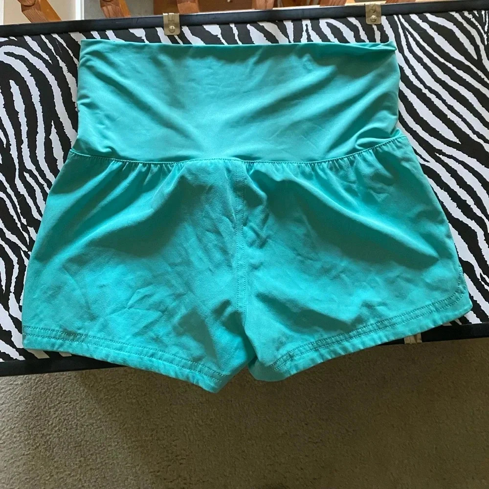 Roxy board shorts new without tags - Picture 5 of 6